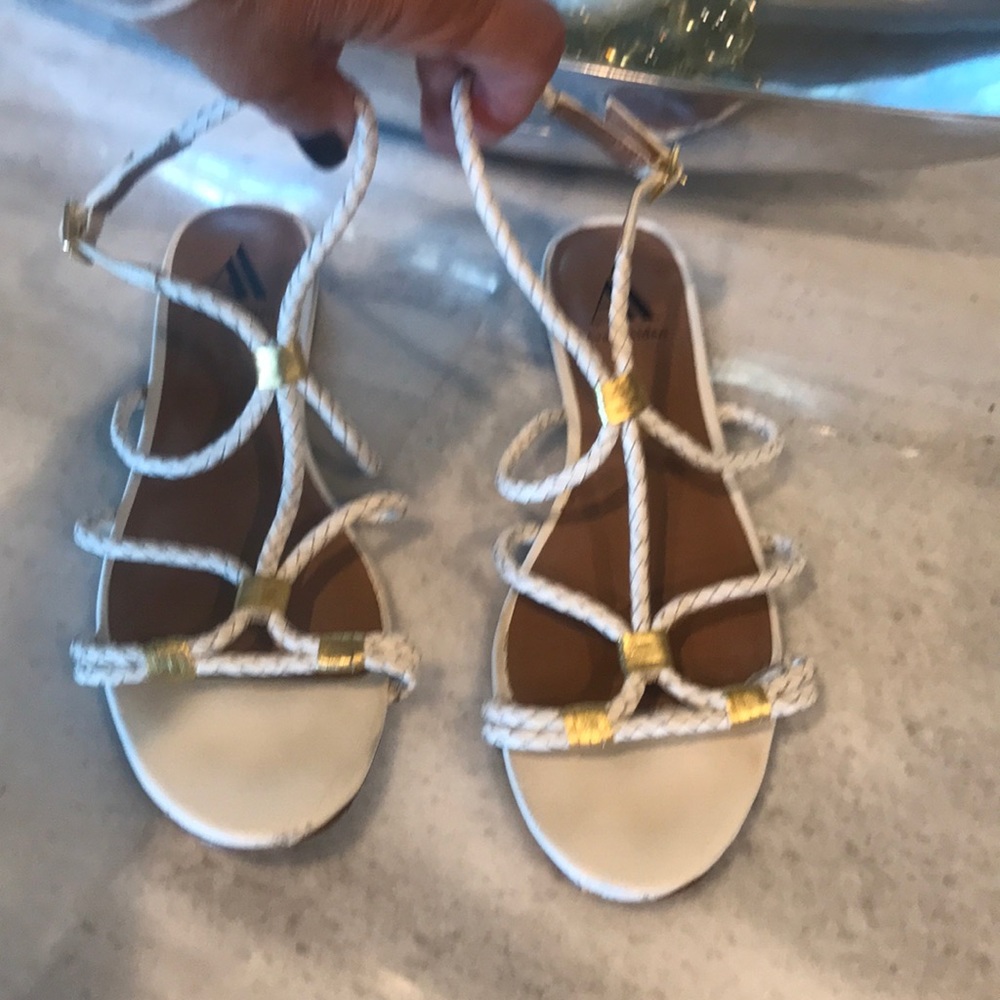 Ava & Aiden sandals